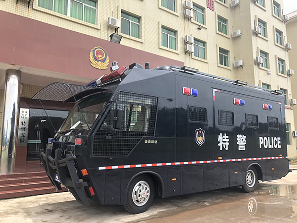 開啟智慧警務(wù)新模式||廣東茂名市移動指揮方艙列裝上崗(圖2)