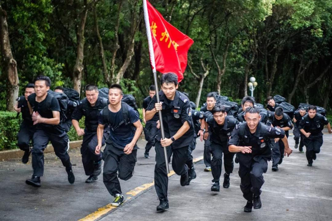 梅州市公安局《好兒好女好江山》，用青春譜寫英雄贊歌(圖20)