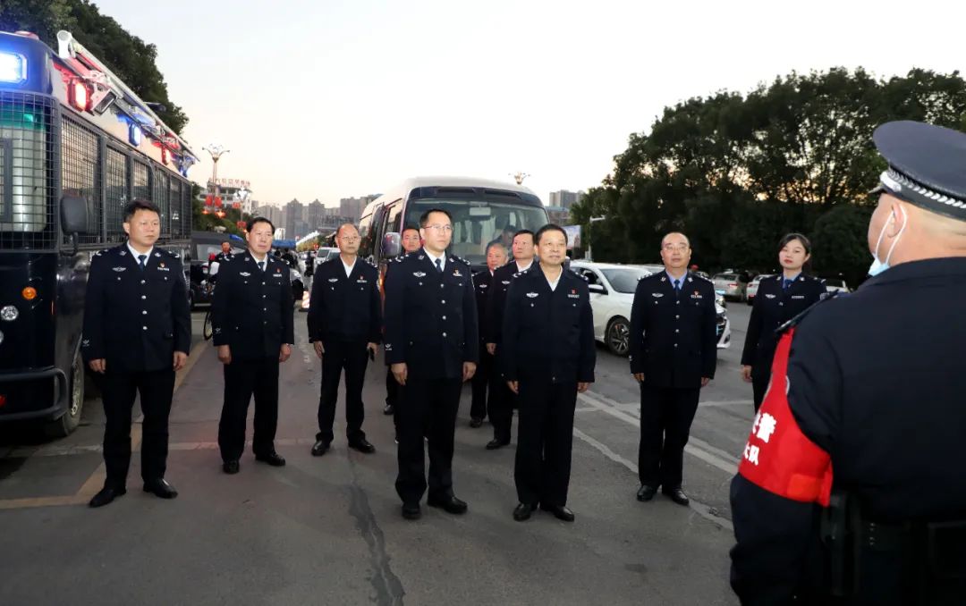 湖南省公安廳黨委委員、副廳長(zhǎng)譚學(xué)軍同志到衡陽(yáng)督導(dǎo)調(diào)研公安工作(圖10)