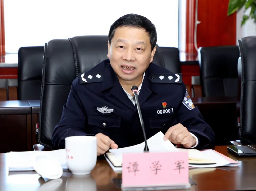 湖南省公安廳黨委委員、副廳長(zhǎng)譚學(xué)軍同志到衡陽(yáng)督導(dǎo)調(diào)研公安工作(圖14)